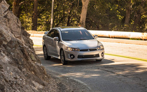 Mitsubishi Lancer обновился