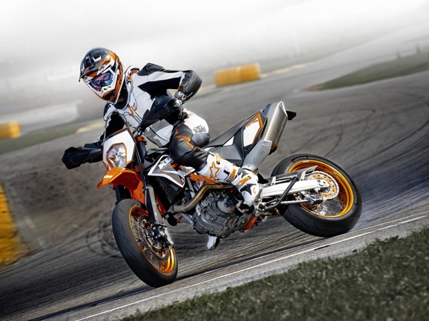 Мотоциклы KTM: Обзорные тест-драйвы