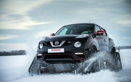 Nissan Juke Nismo оснастили «гусеницами»