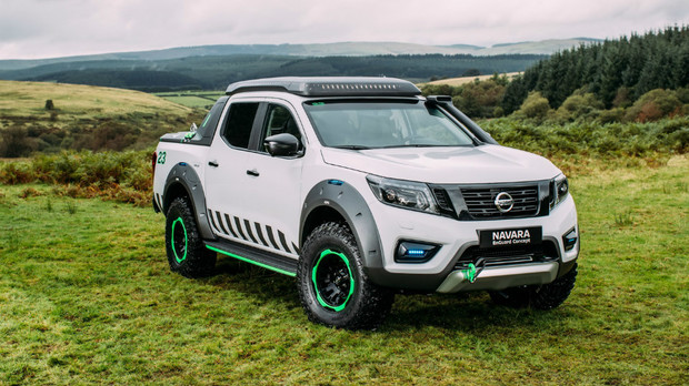 Nissan Navara спешит на помощь: Пикап превратили в спасательное авто