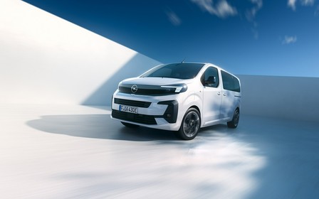 Нова Zafira в Україні має довгий кузов і цінник від 1,8 мільйона гривень