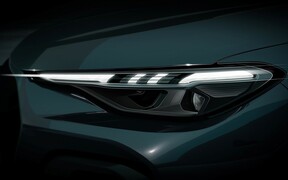 Новий Audi Q5 готовий до старту, купеподібний Q5 Sportback покажуть згодом