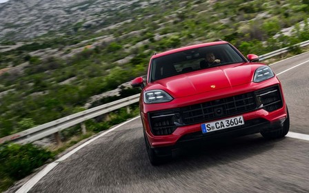 Новий Porsche Cayenne GTS обладнали 500-сильним V8. До нас довезуть?