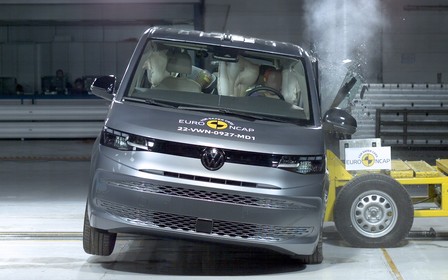 Новий Volkswagen Т7 Multivan розбили на «відмінно»