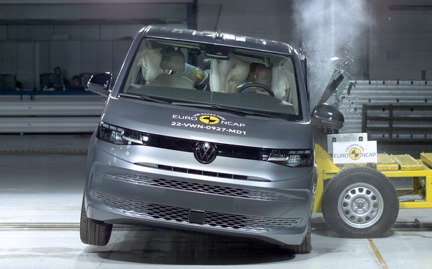 Новий Volkswagen Т7 Multivan розбили на «відмінно»