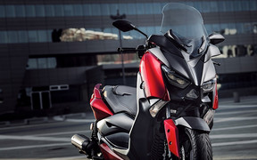 Новинка от Yamaha: X-Max 125 на 2018 год