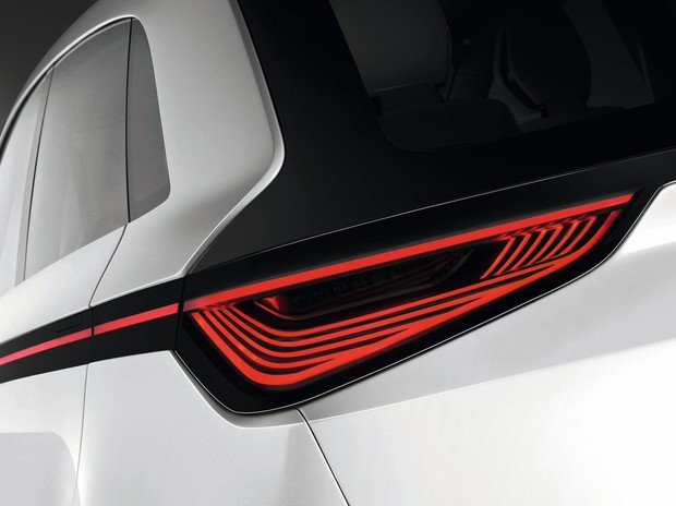 Новое поколение Audi Q3 представят в 2018 году