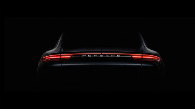 Новое поколение Porsche Panamera начинает раскрывать свои секреты