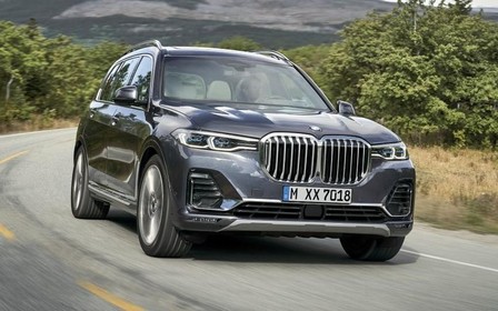 Новый BMW X7 показали американцам