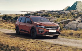 Новий Dacia Jogger зможе відвезти сімох