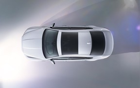 Новый Jaguar XF покажут 24 марта