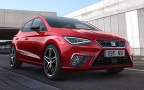 Новый SEAT Ibiza: Короче, но просторней