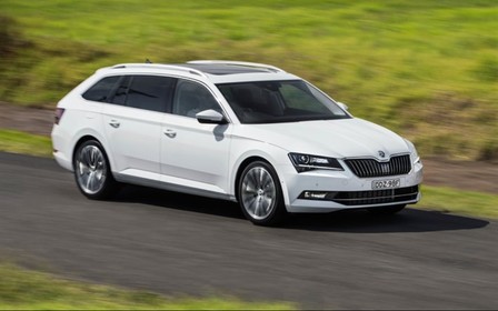 Новий Skoda Superb може отримати модифікацію RS