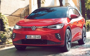 Новый Volkswagen ID.4 GTX получил полный привод и 295 лошадей