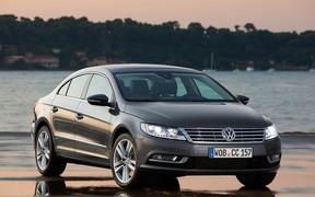 Новый Volkswagen Passat CC везут в Женеву