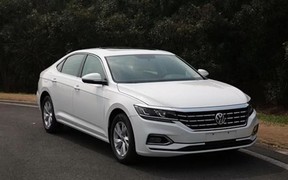 Новый VW Passat заметили в Китае - и даже узнали его цену!