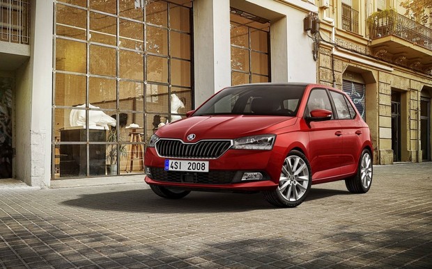 Обновленную Skoda Fabia лишили дизельного мотора