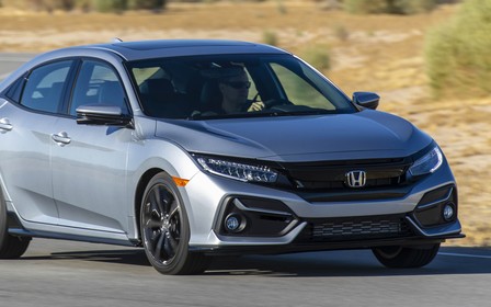 Обновленный хэтчбек Honda Civic показали американцам