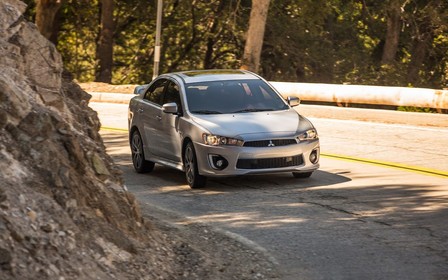 Обновленный Mitsubishi Lancer дебютировал в США