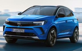 Обновленный Opel Grandland представили официально