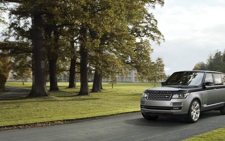 Объявлена цена на самый роскошный Range Rover SVAutobiography