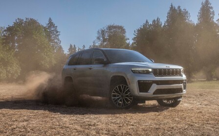Оновлений Grand Cherokee: трохи «косметики» та 329-сильний бензиновий турбо