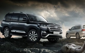 Опровергли всё! Нового Toyota Land Cruiser в следующем году не будет