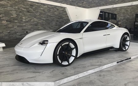 От $90 тыс и выше. Чего ждать от первого электрокара Porsche?