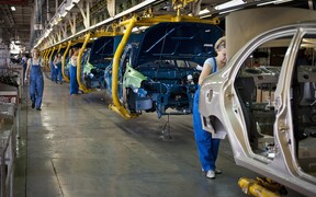 Отечественное производство: В 2016 году ЗАЗ выпустил 4 автомобиля