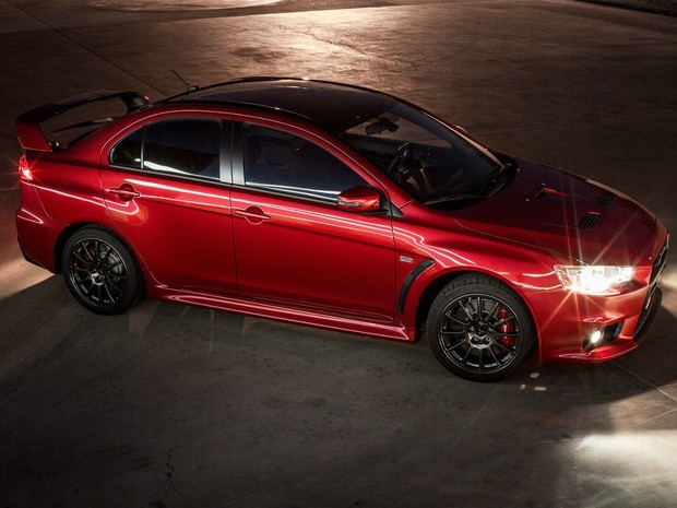 Первый из «прощальных» Mitsubishi Lancer Evolution продадут на торгах