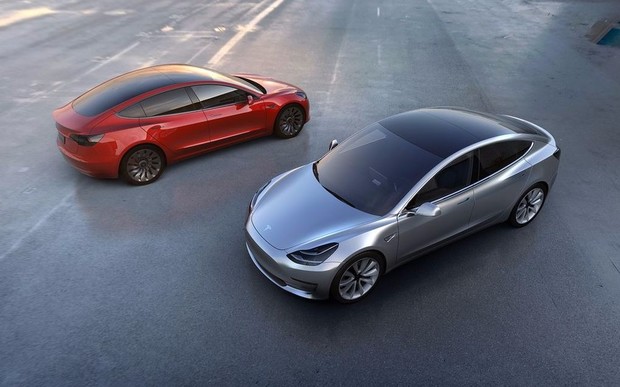 Первый серийный Tesla Model 3 сойдет с конвейера уже к концу недели
