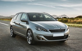 Peugeot 308 з пробігом. Що можна купити зараз?