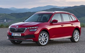 За скільки будуть продавати  Skoda Kamiq в Україні? Два мотора та дві комплектації