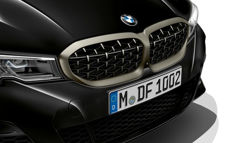 Почти М3. Самый мощный седан BMW 3 серии рассекречен