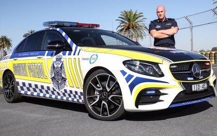 Полиция Австралии пересела на «заряженные» Mercedes-AMG E43