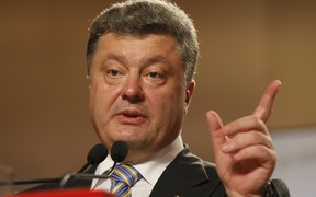 Порошенко: Реформа ГАИ искоренит коррупцию за считанные недели