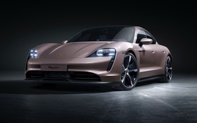 Porsche Taycan станет дешевле. Когда ждать? ОБНОВЛЕНО