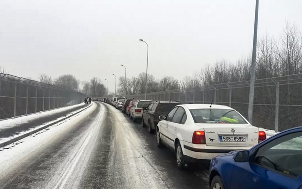 Розмитнити авто зі знижкою вже майже неможливо. Що робити тим, хто не встиг?