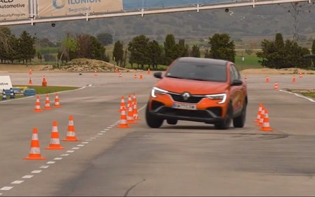 Renault Arkana удачно прошел «лосиный тест». В чем подвох? ВИДЕО