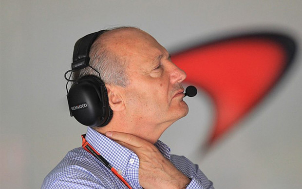 Рон Денис продает свои акции McLaren