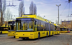 С кондиционером и видеонаблюдением. Первые новые троллейбусы получил Киев