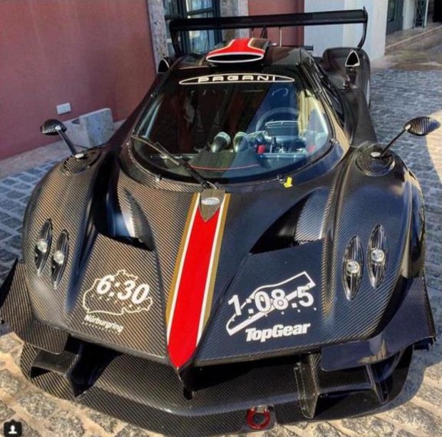 Самый быстрый «на районе»: Pagani Zonda установил рекорд Нюрбургринга