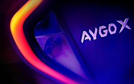 Найменший серійний кросовер Toyota - Aygo X - покажуть у листопаді