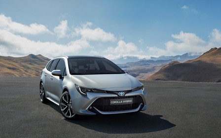 «Сарайчик»: Toyota готовит к премьере универсал Corolla