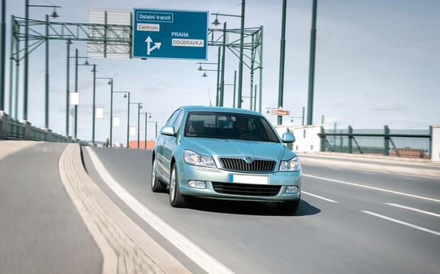 Що купити? 15 варіантів легковиків С-класу ціною близько $6000