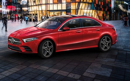 Седан Mercedes-Benz A-Class L представили в Китае