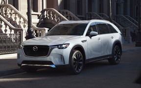 Семимісний Mazda CX-90 таки продаватимуть в Україні! Коли чекати?