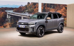 Серійний Dacia Bigster нарешті показали офіційно. Що це нам дає?