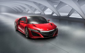 Серийный суперкар Acura NSX оформил дебют