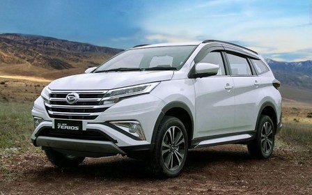 Скромный «фарш» и слабый двигатель: Daihatsu официально представила новый Terios